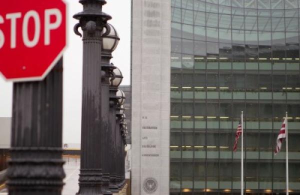 2013-11-andrew-barber-ria-sec-regulation-scrutiny-large.jpg