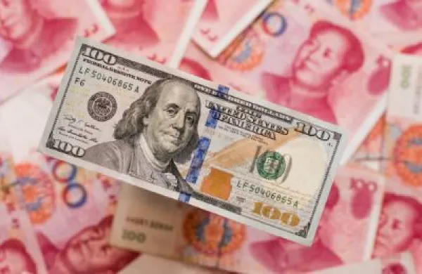 2015-08-da-china-yuan-dollar-large.jpg