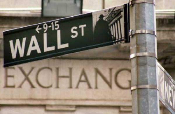 2015-10-gmtl-jpm-wall-street-bull-market-large.jpg