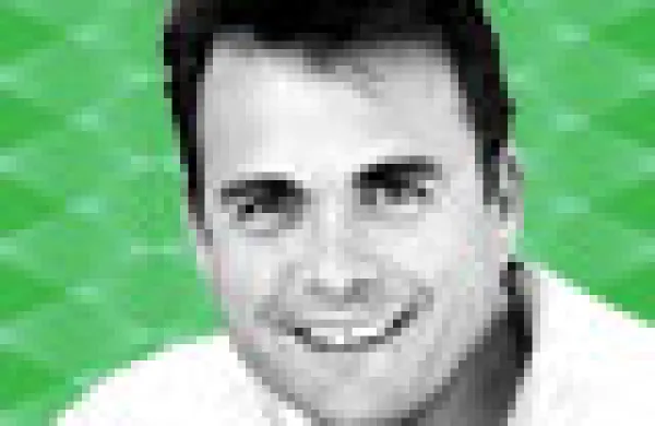 2016-02-tom-johnson-all-europe-research-team-geoffrey-ruddell-small.jpg