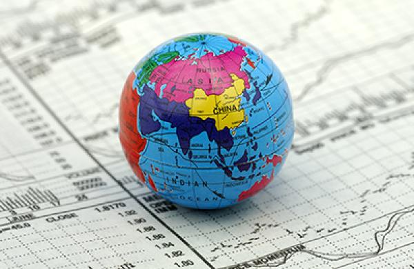 2016-09-erik-weisman-uw-globalization-lg.jpg