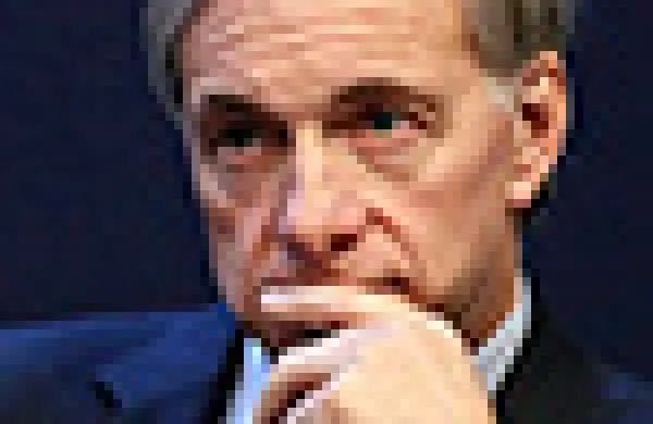 2017-10-alpha-taub-bridgewater-ray-dalio-small.jpg