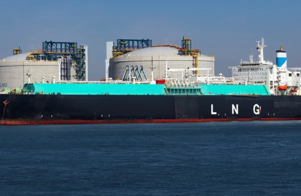LNG tanker ship