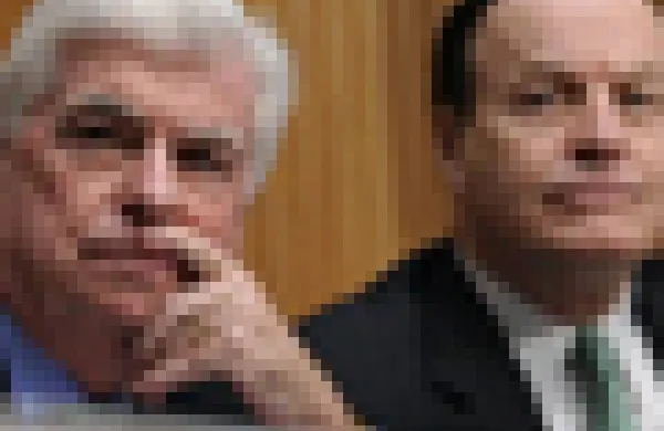 Christopher Dodd, Richard Shelby