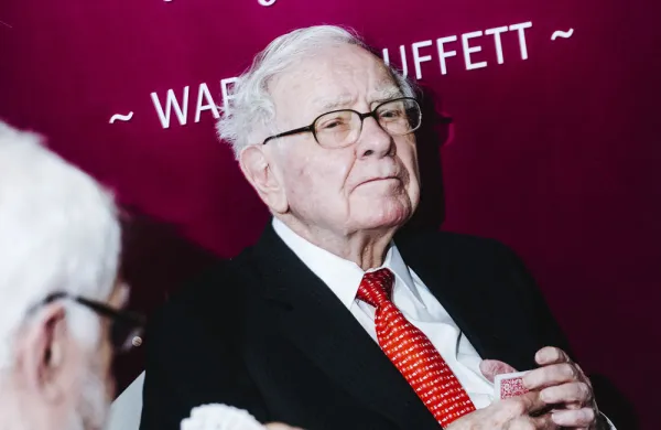 Warren Buffett (Houston Cofield/Bloomberg)