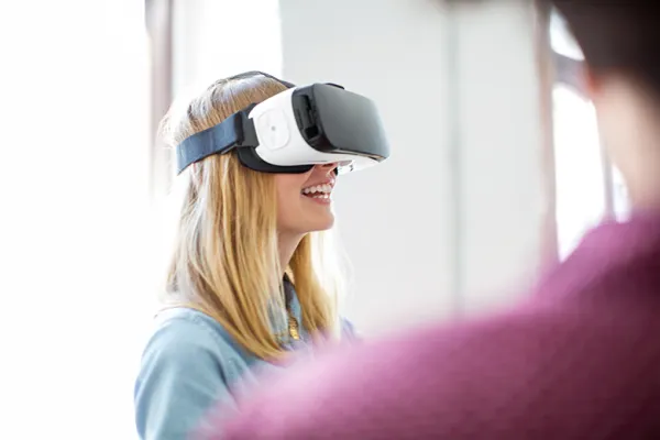 Convincing Evidence: Virtual Reality Changes Hearts and Minds