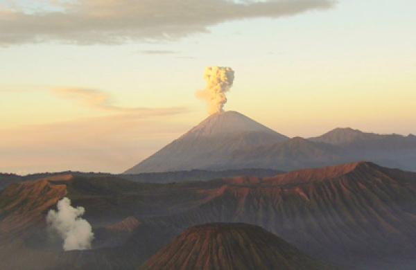 volcano-large.jpg
