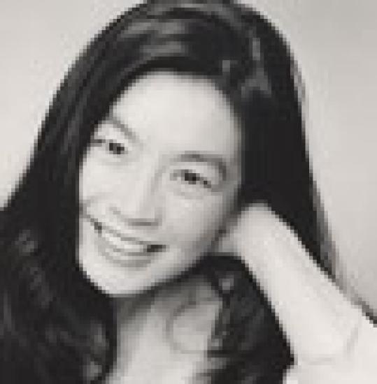 100x102-annlee.jpg