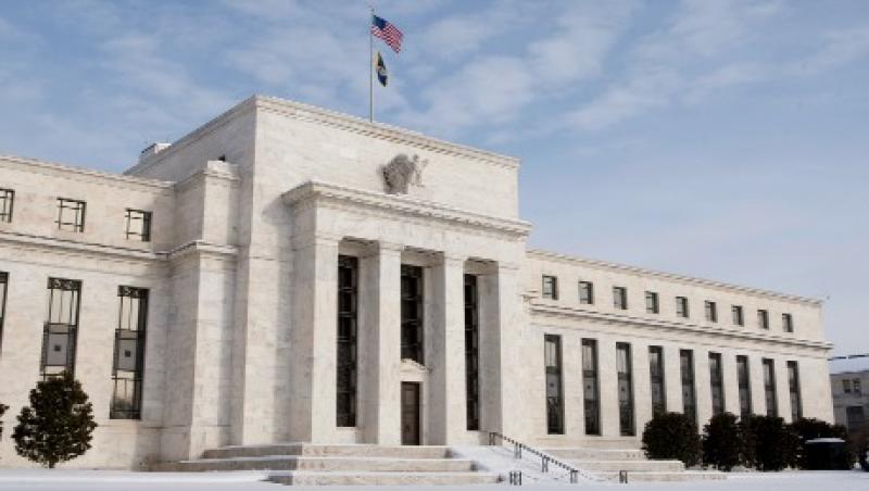 13-12-gmtl-blackrock-tips-snowy-federal-reserve-large.jpg