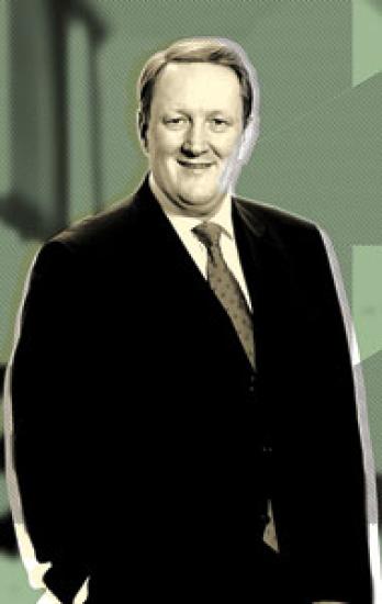 190x300ceo-johnstone.jpg