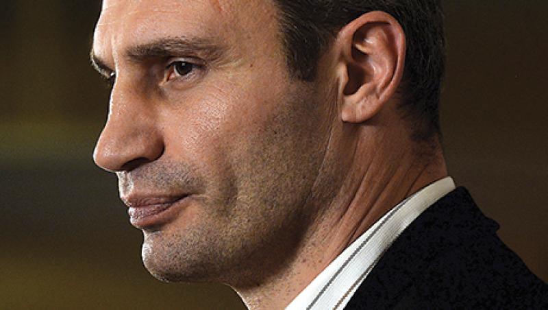 2013-12-craig-mellow-ukraine-vitaly-klitschko-large.jpg