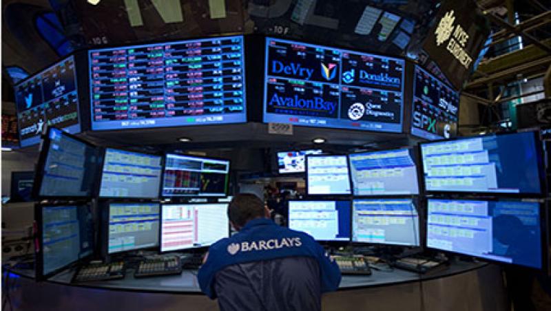 U.S. Stocks Retreat With Dow Heading for Worst Week Since 2012 U.S. Stocks Retreat With Dow Heading for Worst Week Since 2012