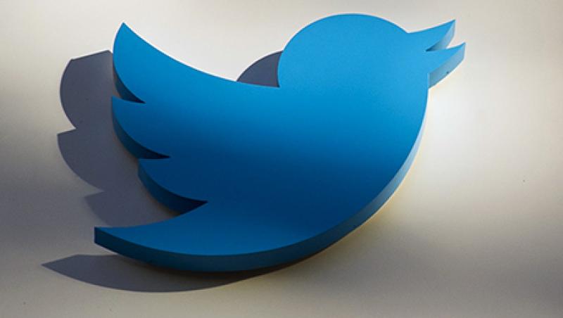 Twitter IPO Raises $1.82 Billion With Value Topping Facebook