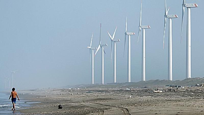 2014-07-gmtl-turbine-green-investment-investec-large.jpeg