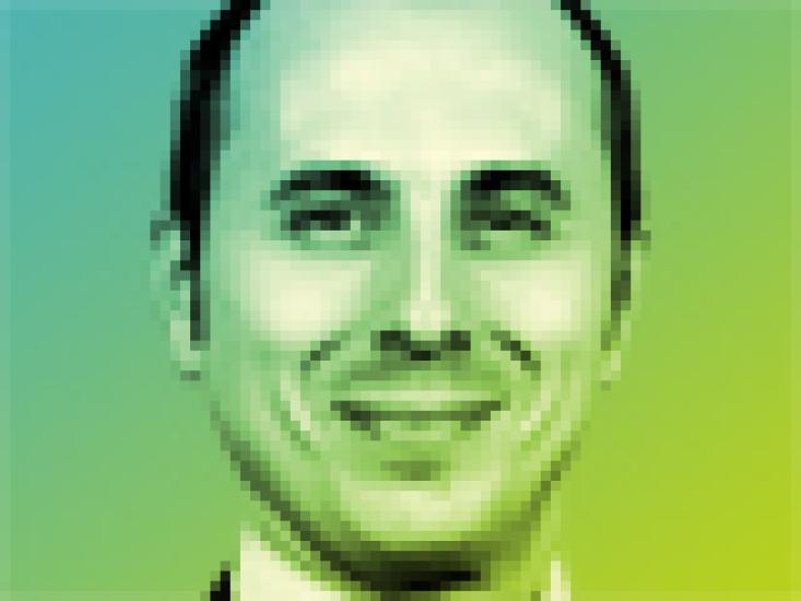 2014-07-tom-johnson-emerging-emea-research-team-francisco-blanch-small.jpg