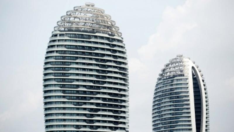 2014-08-da-barber-china-housing-large.jpg