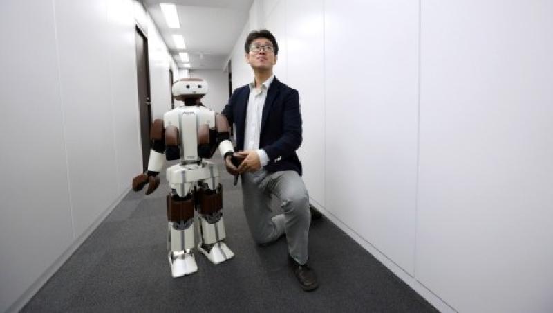 2014-08-nadler-robot-large.jpg