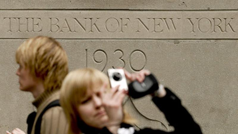 2014-09-georgina-hurst-bank-of-new-york-mellon-lg.jpg