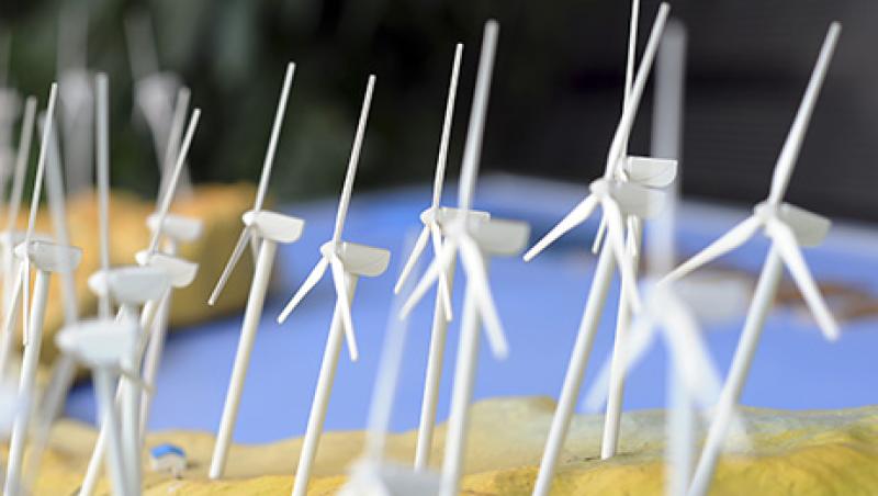 Wind Companies Sell Bonds As Loan Discounts End Wind Companies Sell Bonds As Loan Discounts End