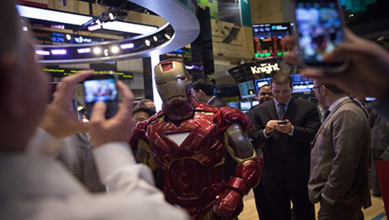 Trading At The New York Stock Exchange (NYSE) Trading At The New York Stock Exchange (NYSE)