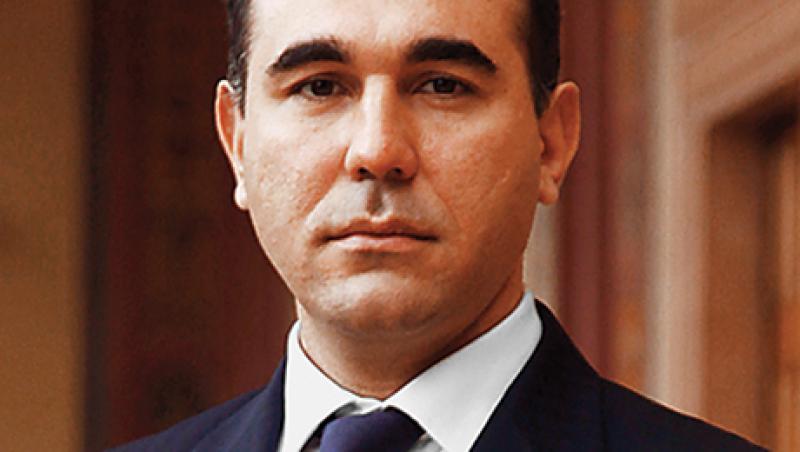 2014-10-charles-wallace-italian-banks-bernardo-mingrone-large.jpg
