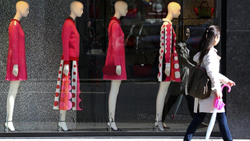 Luxury Retail Economy In London's West End Luxury Retail Economy In London's West End