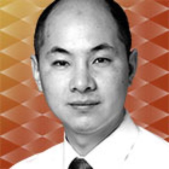 2014-12-tom-johnson-all-china-research-team-bin-wang.jpg