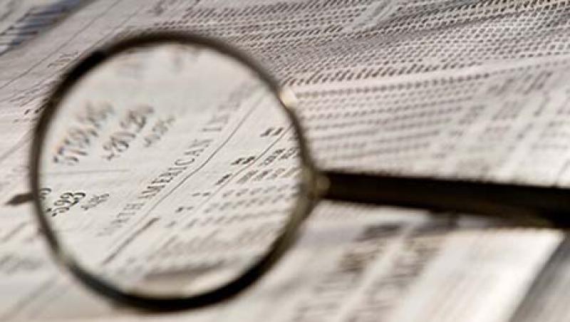 2015-03-da-weekend-magnifying-glass-large.jpg