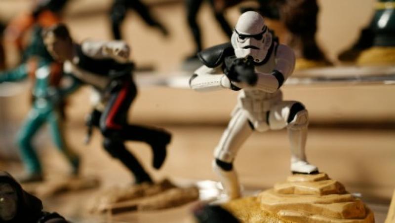 2015-04-gmtl-pimco-star-wars-action-figures-large.jpg