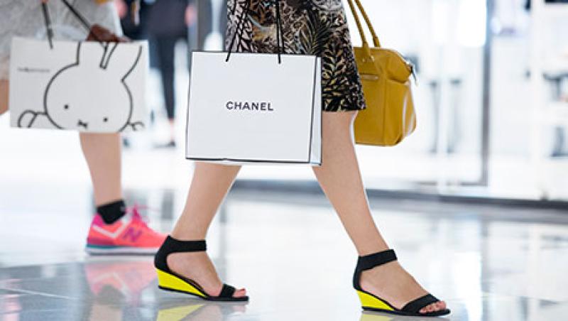 2015-06-edward-lopez-otcs-chanel-large.jpg