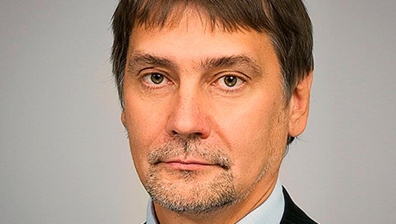 2015-06-tom-johnson-russia-sanctions-evgeny-gavrilenkov-large.jpg