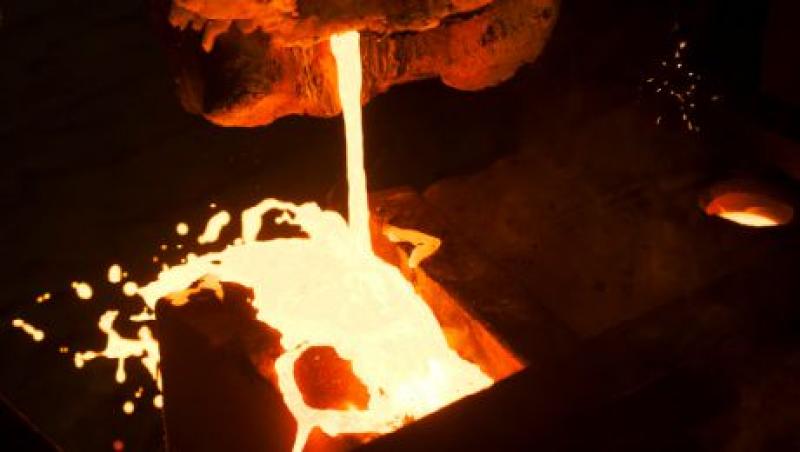 2015-07-da-molten-metal-large.jpg