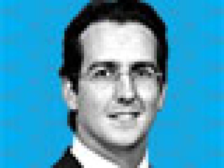 2015-07-tom-johnson-latin-american-research-team-fernando-ferreira-small.jpg