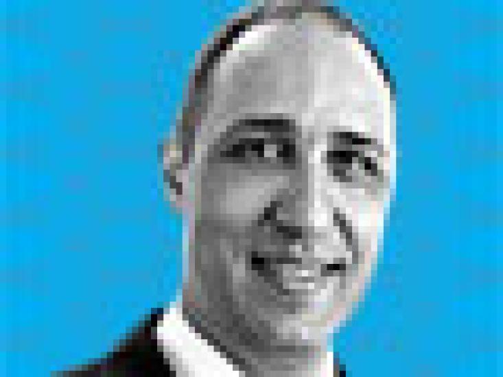 2015-07-tom-johnson-latin-american-research-team-rodolfo-angele-small.jpg