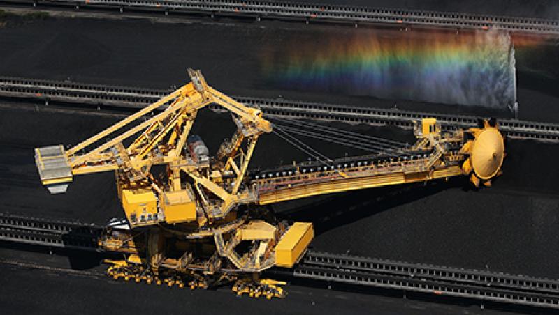 2015-10-12-andrew-barber-da-asian-commodities-large.jpg