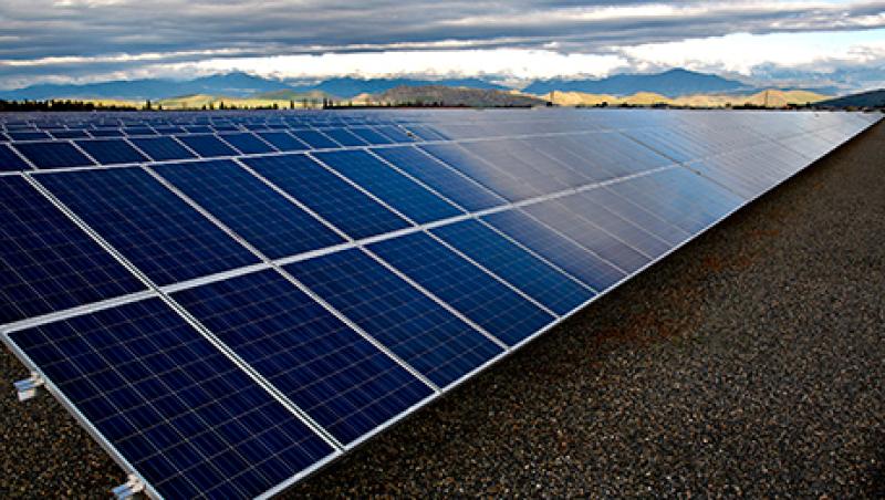 2015-10-carol-clouse-yieldcos-solar-large.jpg