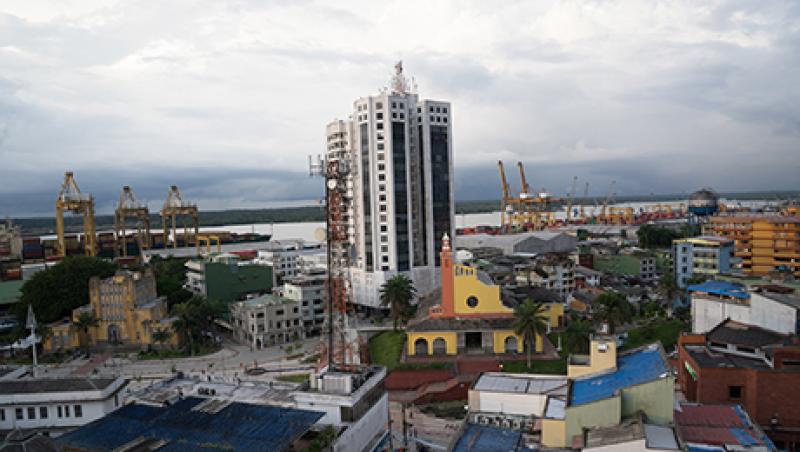 2015-10-georgie-hurst-colombia-large.jpg