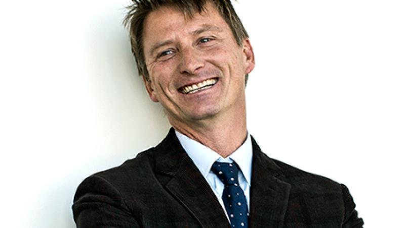 2015-11-kaitlin-ugolik-ceo-interview-jonathan-bush-large.jpg