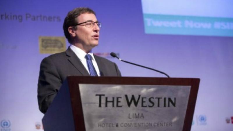 2015-11-uw-jason-mitchell-cop21-achim-steiner-large.jpg