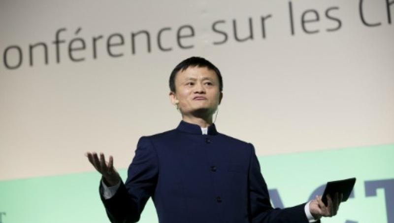 2015-12-uw-julian-stargardt-jack-ma-cop21-large.jpg