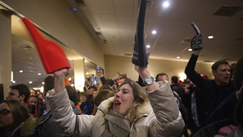 2016-02-10-da-trump-supporters-large.jpg