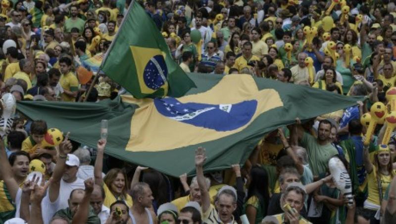 2016-03-18-da-em-brazil-large.jpg