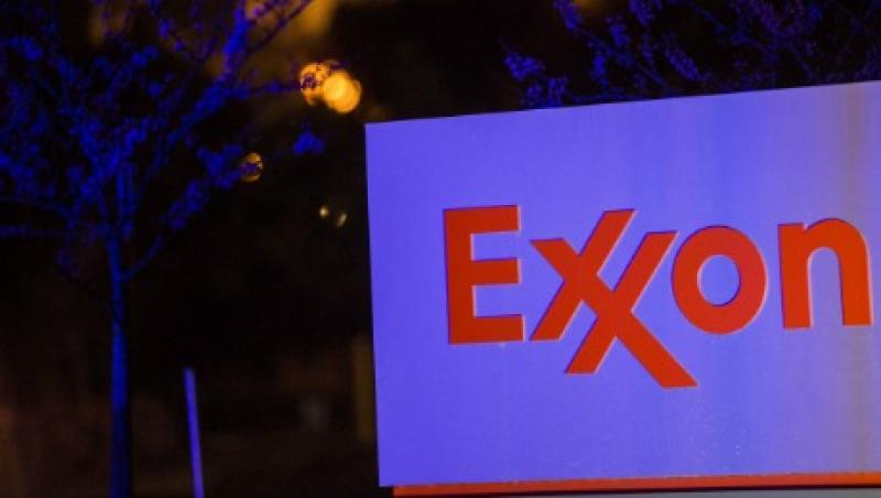 2016-03-carol-clouse-exxon-shareholders-climate-change-large.jpg