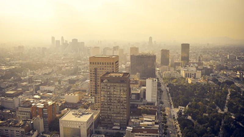 2016-05-jonathan-kandell-mexico-remittances-mexico-city-large.jpg