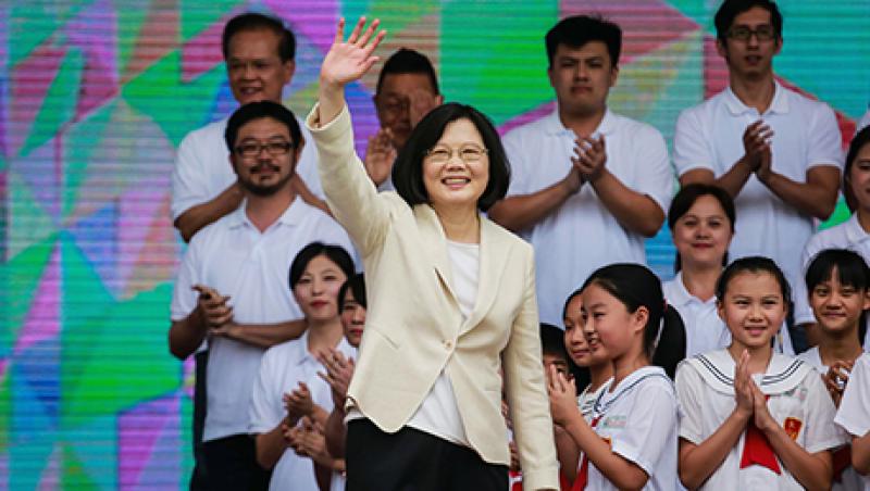 2016-06-allen-cheng-taiwan-tsai-ing-wen-large.jpg