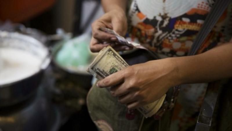 2016-08-da-cambodia-emerging-markets-dollar-large.jpg