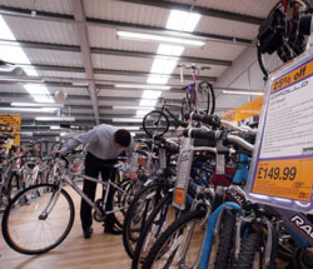 250x215-halfords.jpg