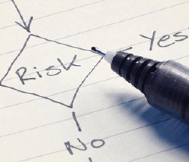 250x215-risk-management.jpg