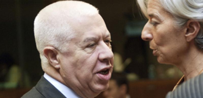 Finance Ministers Meet as Euro Crisis Spreads Finance Ministers Meet as Euro Crisis Spreads
