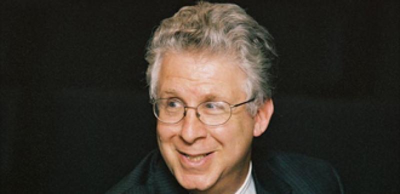 330x160-robertpozen.jpg
